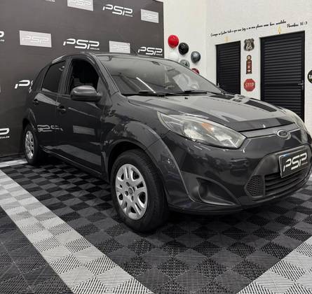 FORD FIESTA 1.0 ROCAM HATCH 8V FLEX 4P MANUAL FORD FIESTA 1.0 ROCAM HATCH 8V FLEX 4P MANUAL